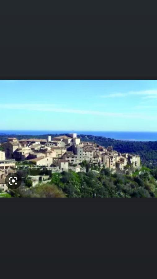 Carpe Diem Tourrettes-sur-Loup Exterior photo